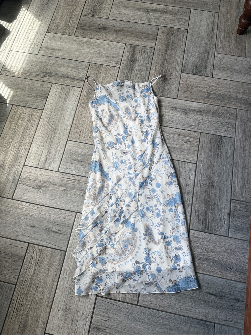 Alyn Paige Blue & Cream Paisley Midi Slip Dress